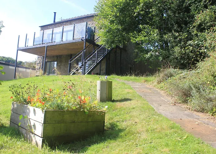 Riverbank Cottage Lancaster