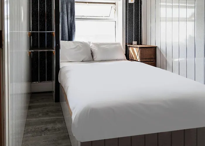 Pet friendly Harlands Hotel Blackpool