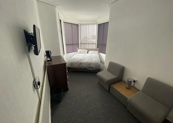 The Honley Hotel Blackpool